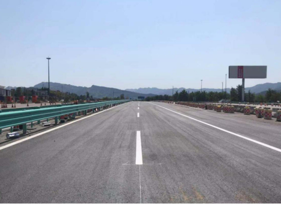 G5012达万高速公路四川收费站拆除工程顺利完工.png